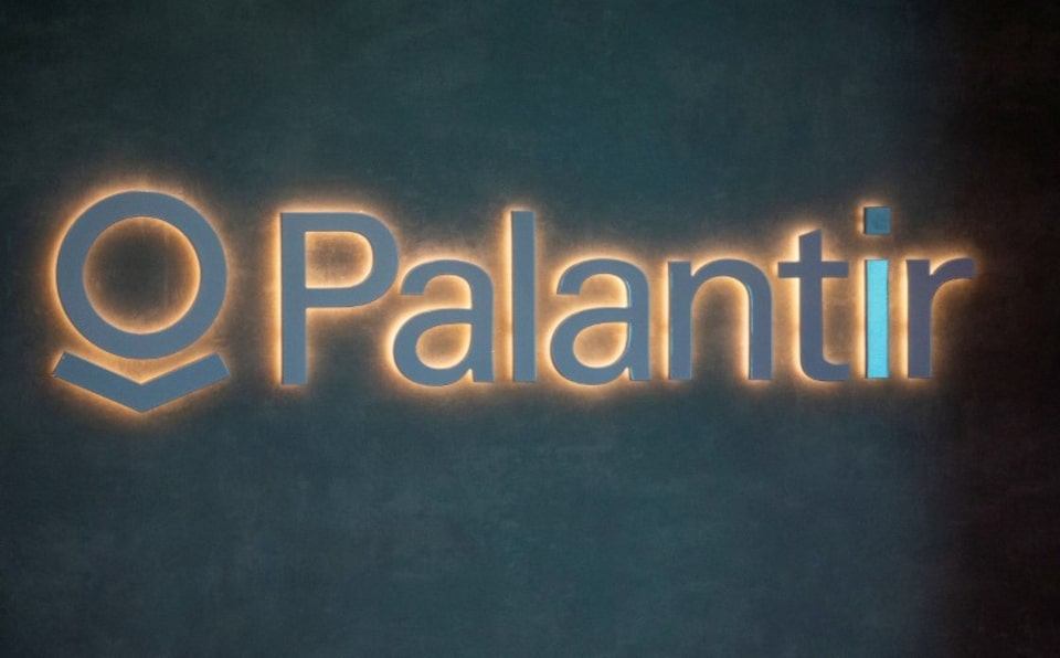 Palantir Tegaskan Risiko AI DeepSeek dan Umumkan Proyeksi Pendapatan Positif