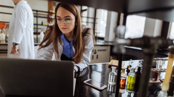 AI Generatif Siap Mengubah Cara Kerja Peneliti dalam Dua Tahun Mendatang