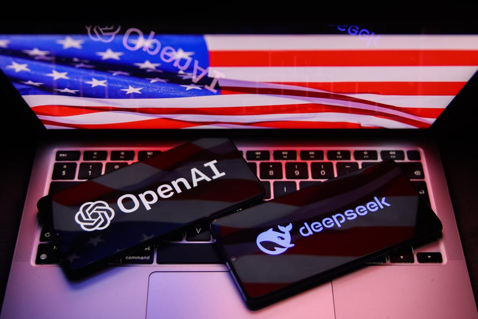 Klaim DeepSeek AI Rp 98.67 miliar ($6 Juta) : Strategi China Memperlemah Dominasi AI AS