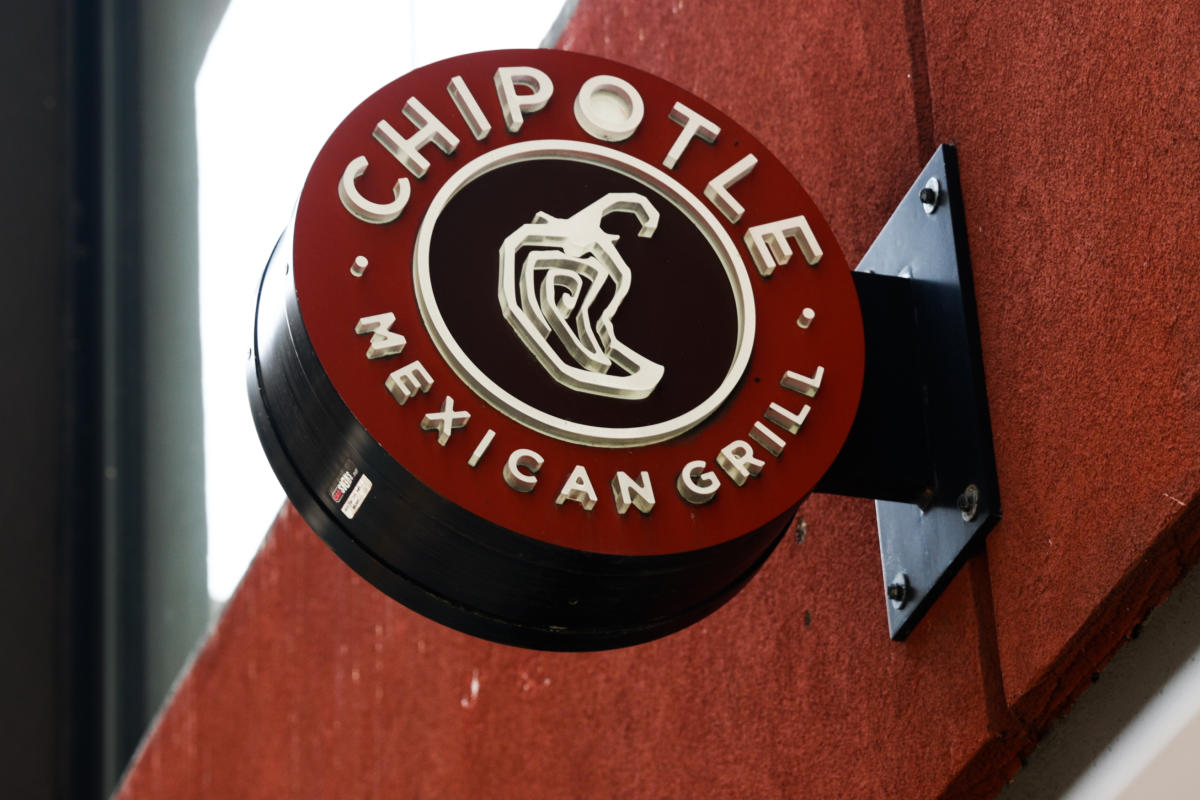 Chipotle Jaga Harga Burrito Tetap Stabil Meski Tarif Impor Mengancam