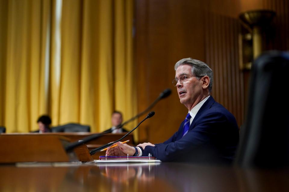 Departemen Keuangan AS Pertahankan Penjualan Surat Utang Jangka Panjang hingga 2025