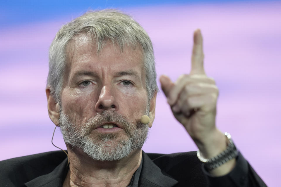 MicroStrategy Rebranding, Siapkan Strategi Investasi Besar pada Bitcoin