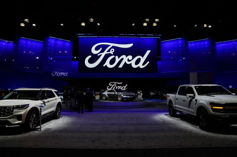 Ford Hadapi Kerugian Besar di Divisi EV di Tengah Ancaman Tarif AS