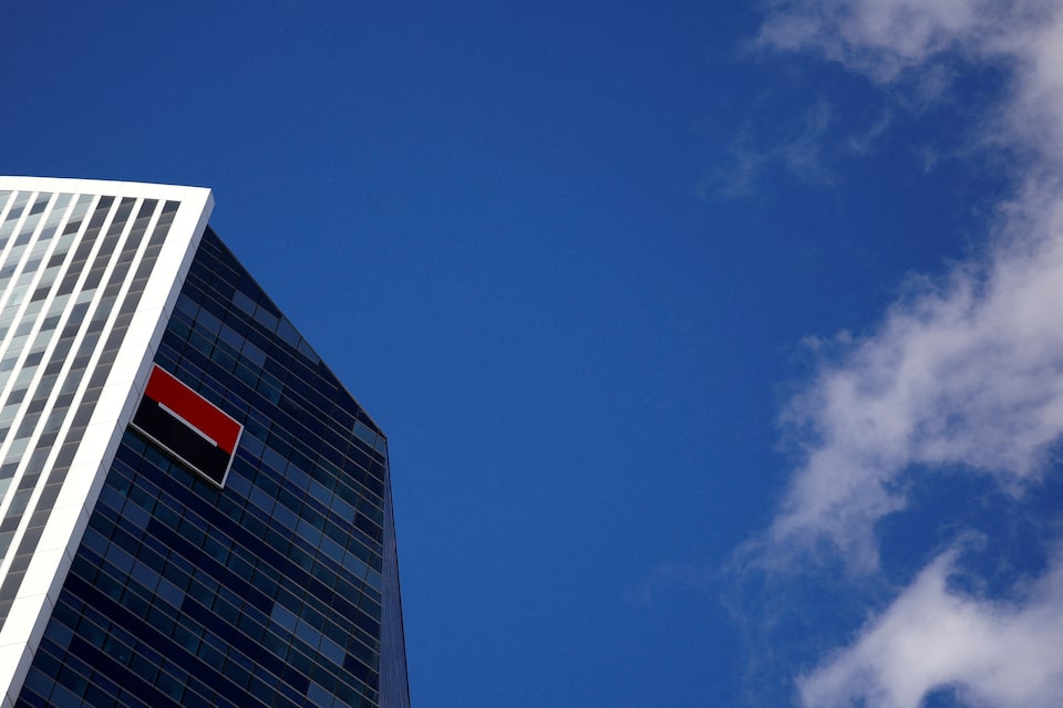 Societe Generale Gandakan Laba di Kuartal Akhir, Fokus pada Transformasi