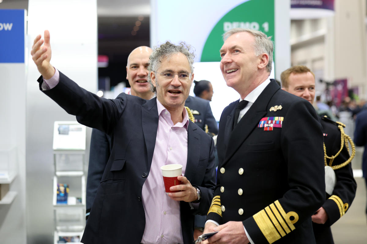 Saham Palantir Melonjak 41% di 2024, Apakah Valuasi Masih Wajar?