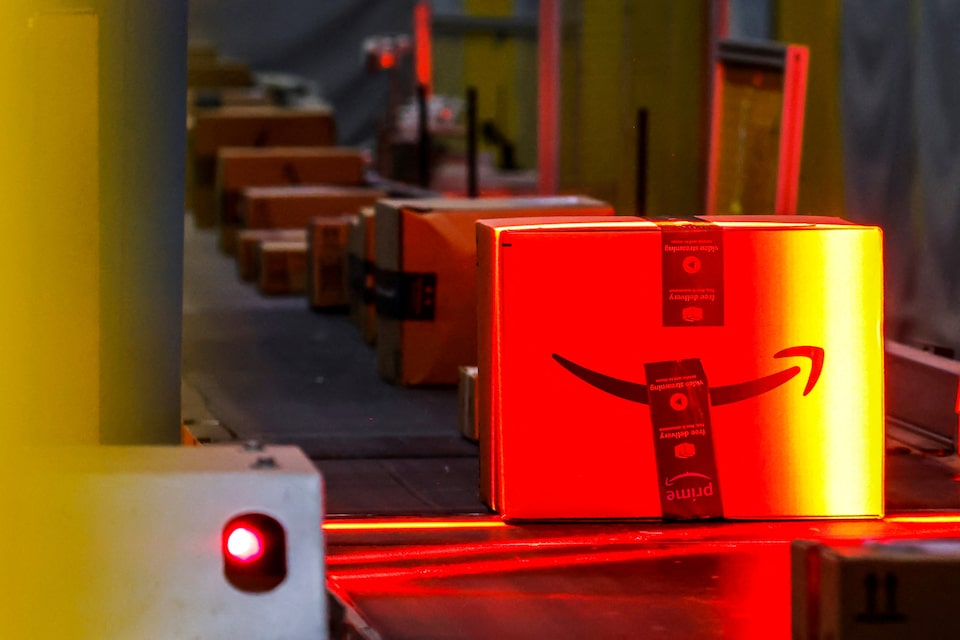 Amazon Hadapi Tantangan di AWS, Tapi Penjualan Online Tetap Kuat di 2024