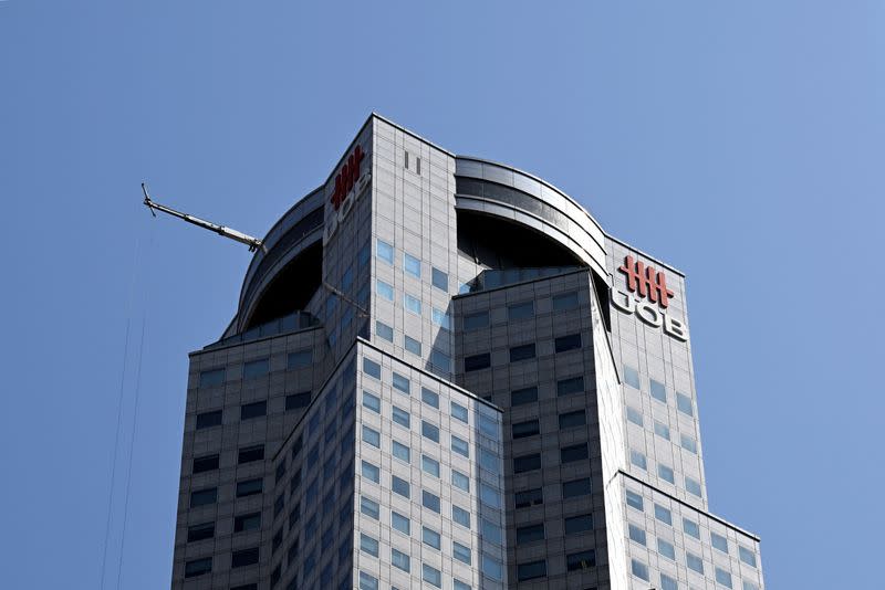 Bank Singapura Raih Laba Kuartal Keempat, Risiko Perang Dagang AS Mengintai