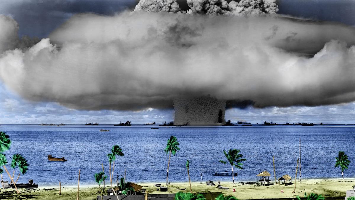 Jejak Nuklir Perang Dingin Terdeteksi dalam Debu Sahara yang Menyapu Eropa