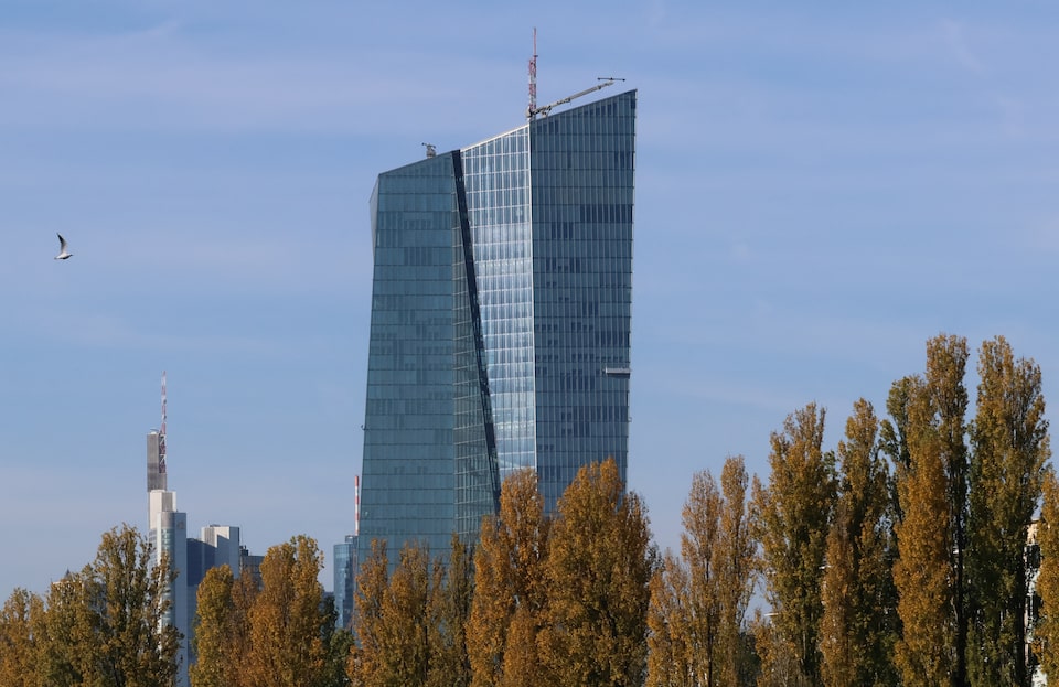 Sektor Keuangan Eropa Diminta Siap Hadapi Ancaman Komputer Kuantum