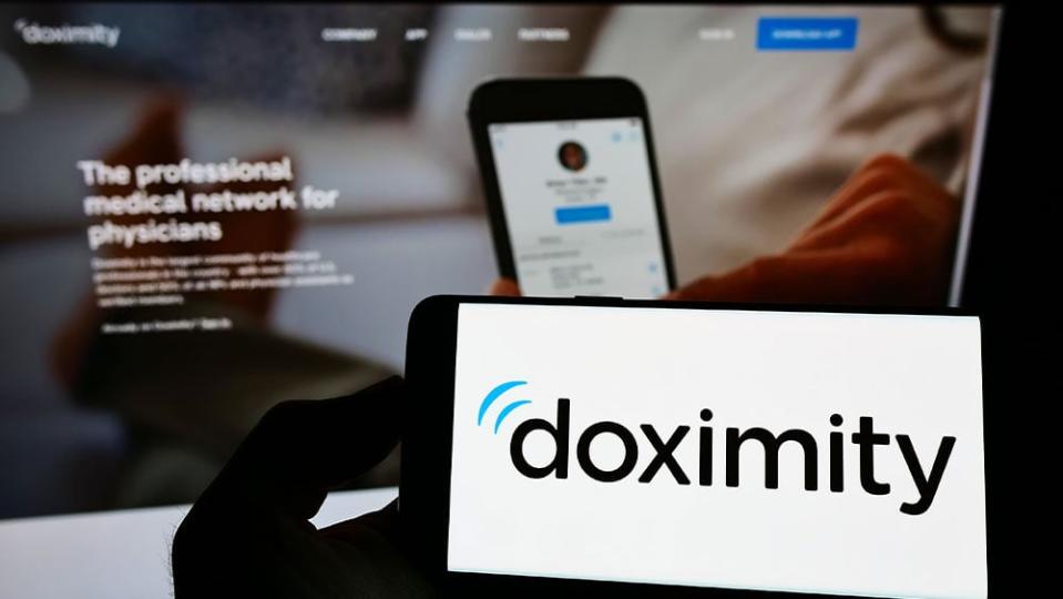Doximity Naik Tajam Setelah Kalahkan Ekspektasi Laba, Peluang Investasi Menarik
