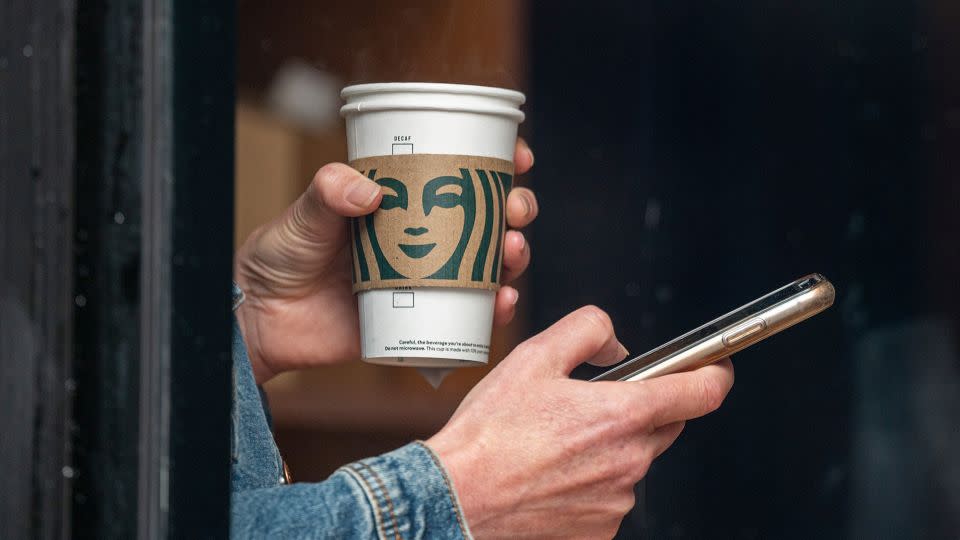 Starbucks Tawarkan Kopi Gratis Pasca Super Bowl sebagai Bagian Perubahan Strategi