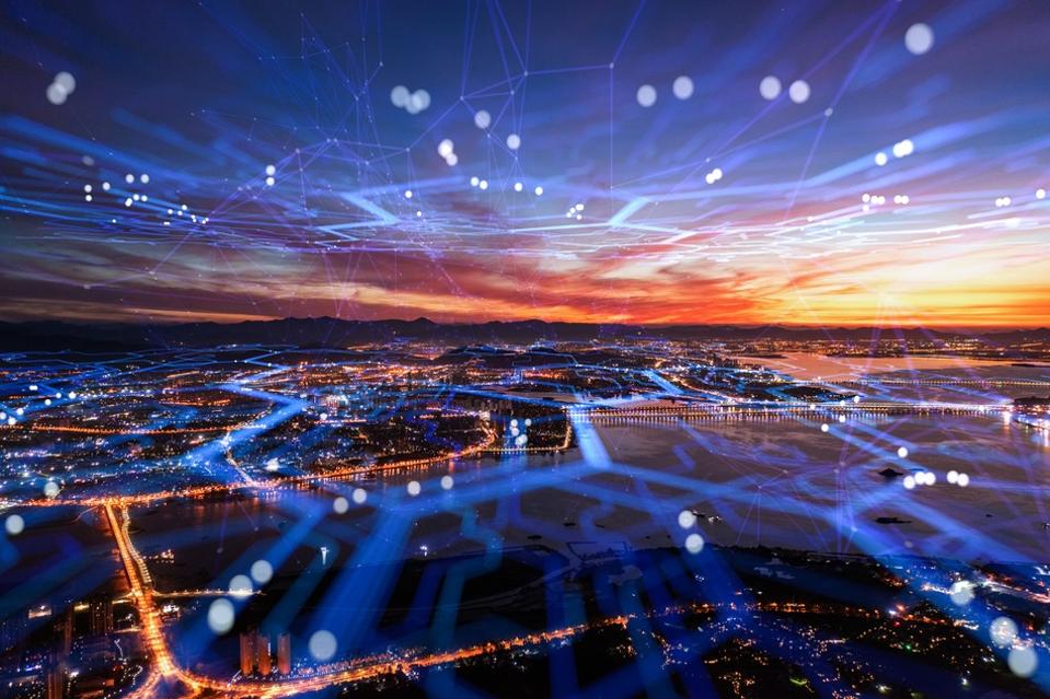 Transformasi Telekomunikasi 2025: 5G Network Slicing dan Kebijakan Baru FCC