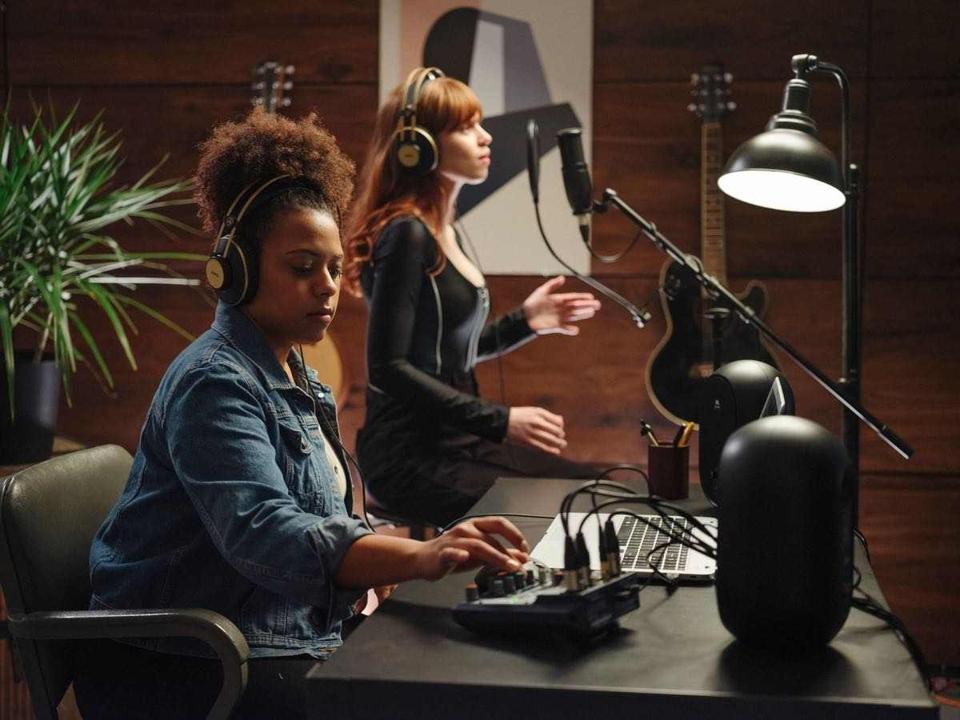 Kenapa Membeli Mikrofon Bekas di Reverb Jadikan Pilihan Ramah Lingkungan dan Hemat