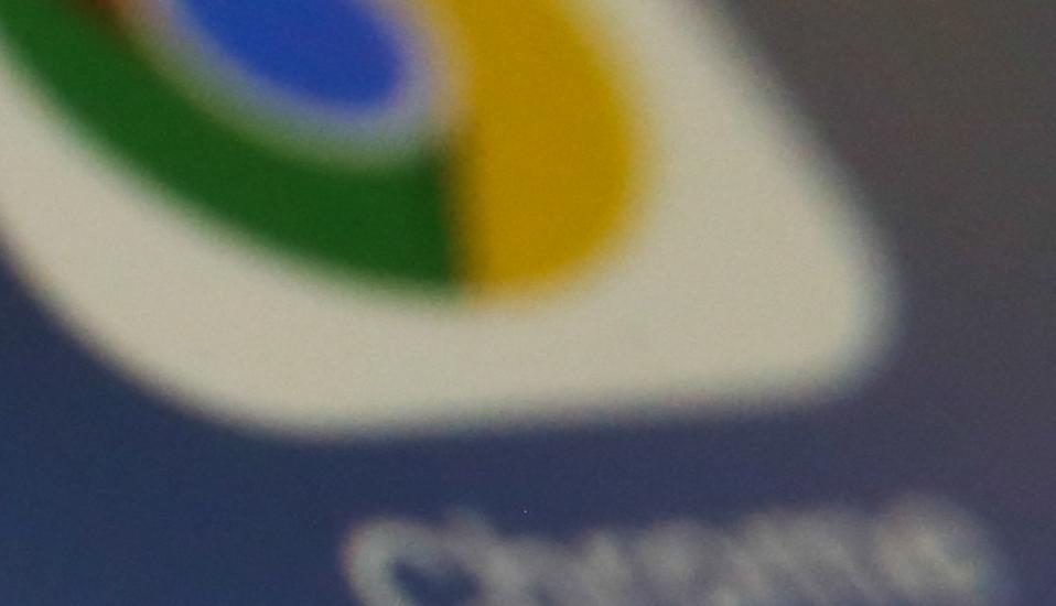 Perang Browser: Chrome vs Edge di Tengah Isu Privasi dan Regulasi Global