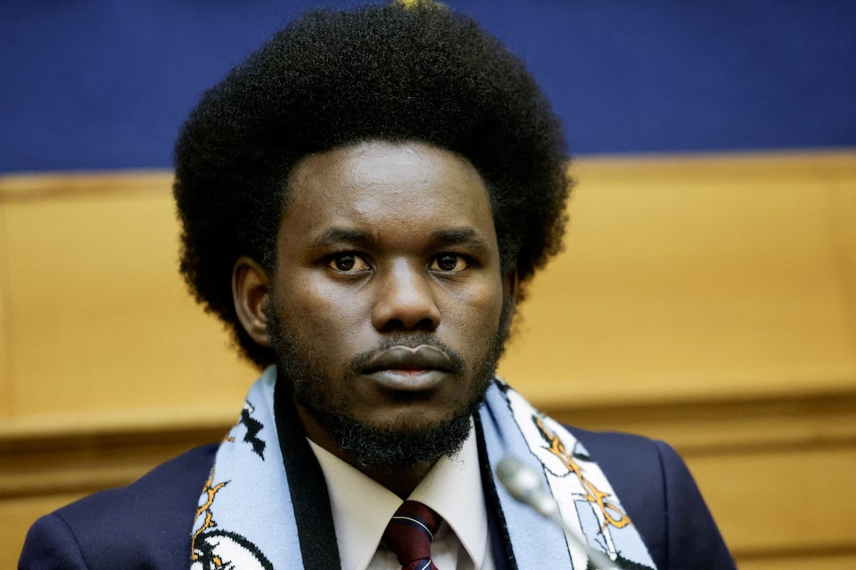 Advokat Pengungsi dari Sudan Diserang Spyware dalam Skandal Politik Italia