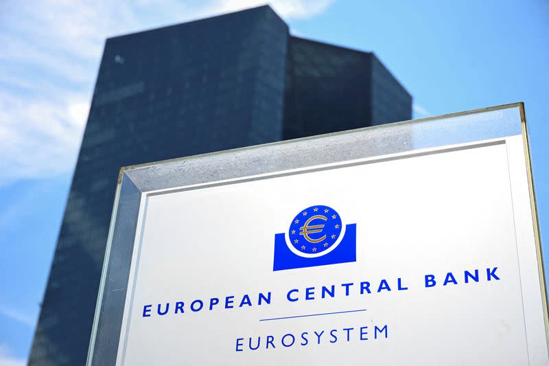 ECB Akan Pangkas Suku Bunga Tiga Kali Jika Inflasi Lanjut Turun Tahun Ini