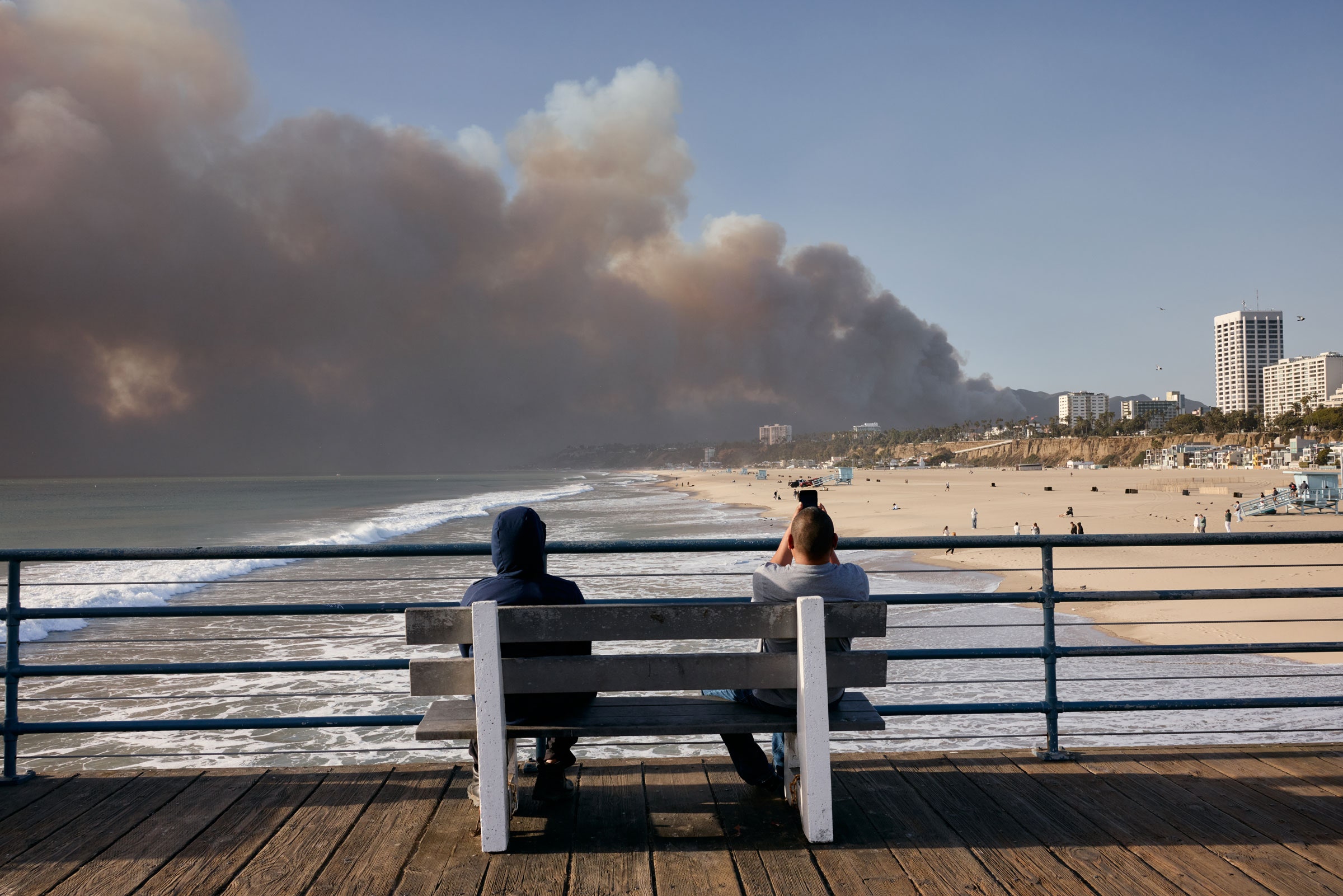 Teknologi Deteksi Dini Kebakaran Hutan: Kunci Atasi Bencana Besar di California