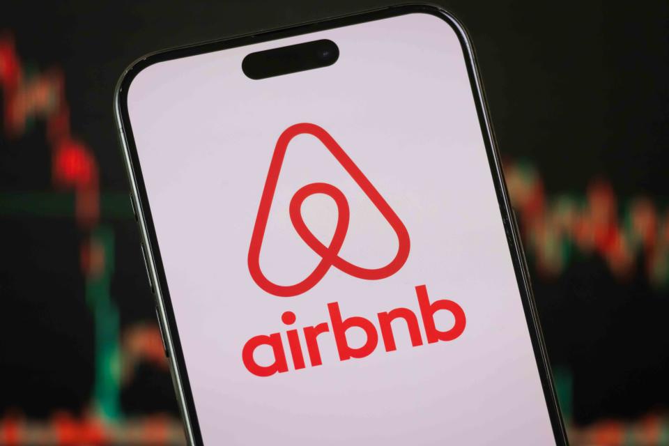 Airbnb Raih Laba Besar di Kuartal Terakhir, Saham Melonjak Cepat
