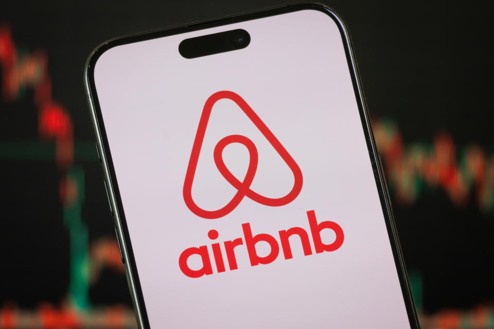 Airbnb Ingin Jadi Platform Lengkap Perjalanan, Saham Melonjak 14%