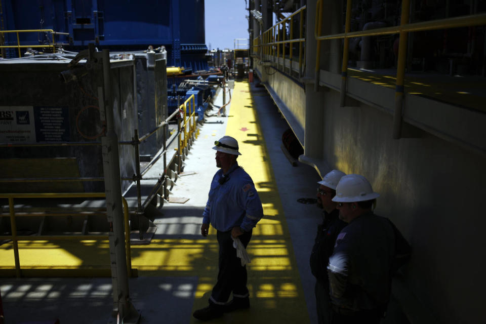 Bagaimana Perusahaan Besar Mengikuti Trump Ganti Nama Teluk Meksiko Jadi Teluk Amerika