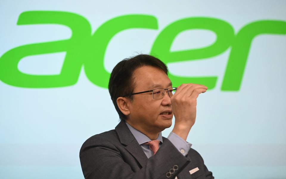 Acer Naikkan Harga Laptop 10% Akibat Tarif Impor AS dari China