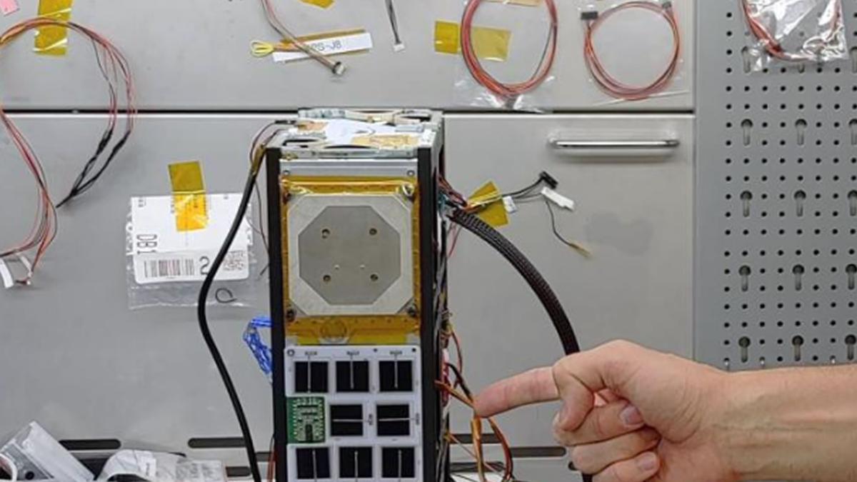 Solar Cell Tipis dan Murah dari Australia Bisa Ubah Teknologi Antariksa