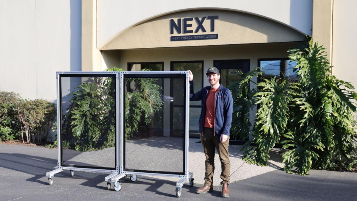 Jendela Transparan Berteknologi OPV Terbesar Dunia untuk Bangunan Hemat Energi