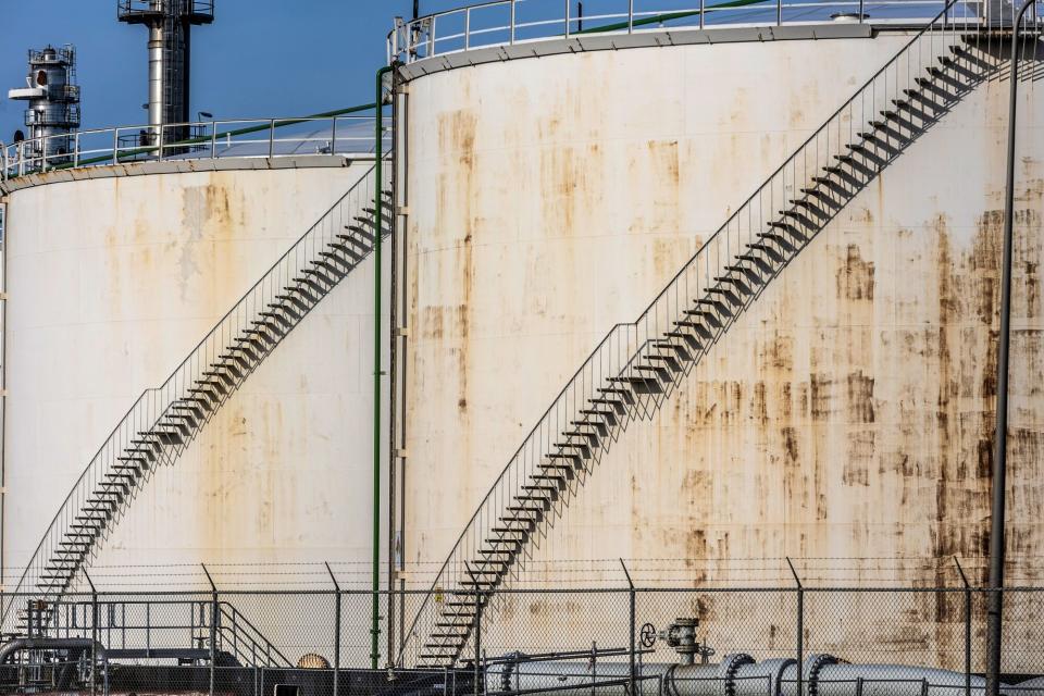 OPEC+ Pertimbangkan Tunda Produksi, Serangan Drone Ukraina Guncang Pasar Minyak