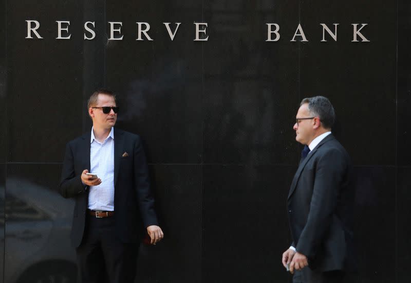 Bank Sentral Australia Pangkas Suku Bunga Pertama Sejak 2020, Pengaruh pada Ekonomi dan Politik
