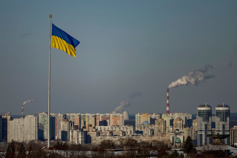 Pergerakan Saham Global Terkait Situasi Ukraina dan Kebijakan Ekonomi Terbaru