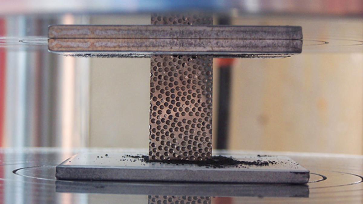 Material Inovatif Composite Metal Foam: Kekuatan Baja dan Ringan Aluminium