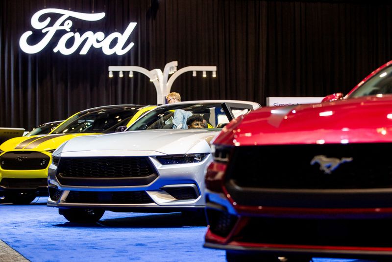 Ford Pangkas Bonus Saham untuk Manajer Menengah Demi Perbaiki Kinerja