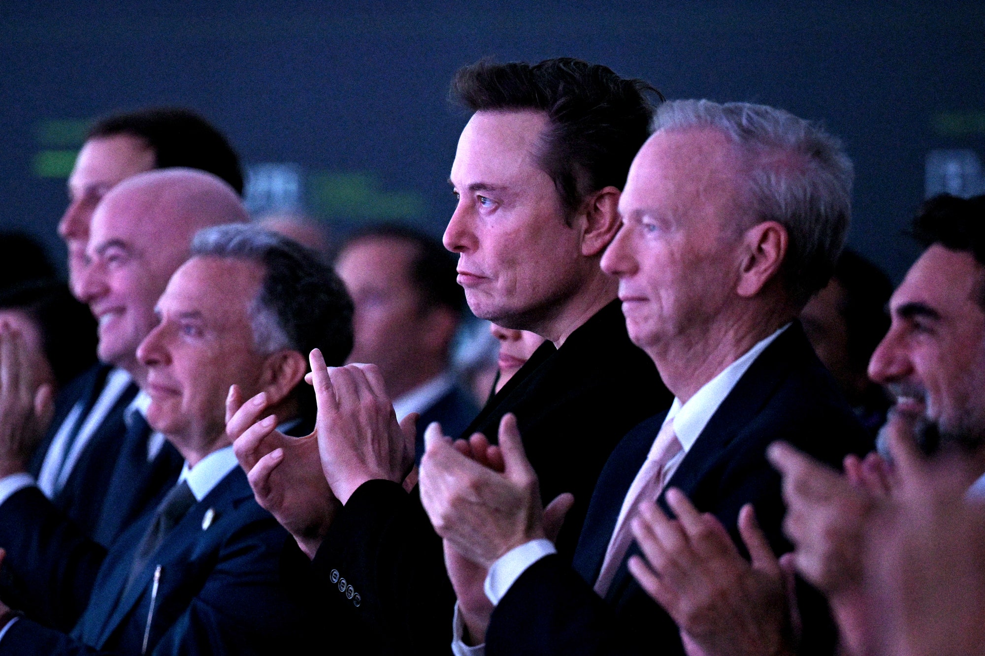 Kekhawatiran Keamanan: Individu Terduga Hacker Kini di Lembaga Cyber pemerintah AS