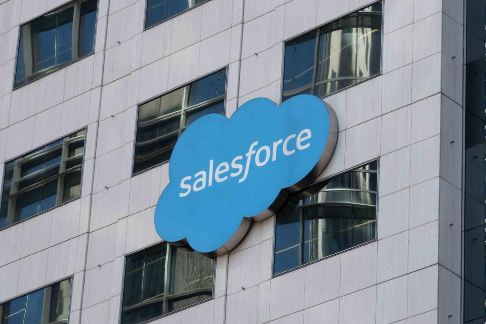 Salesforce Optimis Raih Keuntungan AI, Siap Laporkan Hasil Kuartal Keempat