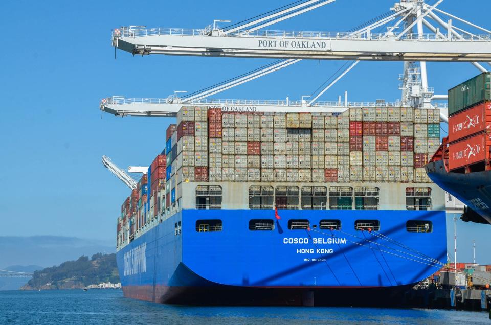 AS Terapkan Biaya Tinggi untuk Kapal China, Dorong Kapal dan Awak AS