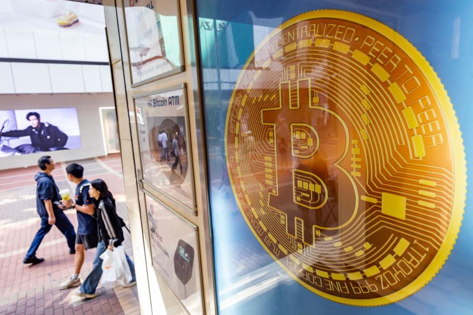 Bitcoin Turun Di Bawah Rp 1.48 juta ($90.000) Setelah Rentetan Skandal dan Peretasan Besar