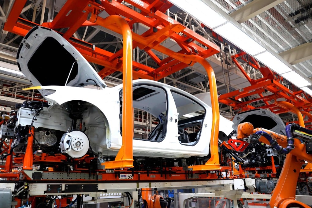 Peran Pemerintah dalam Kesuksesan Made in China 2025 di Aeronautika dan Robotika