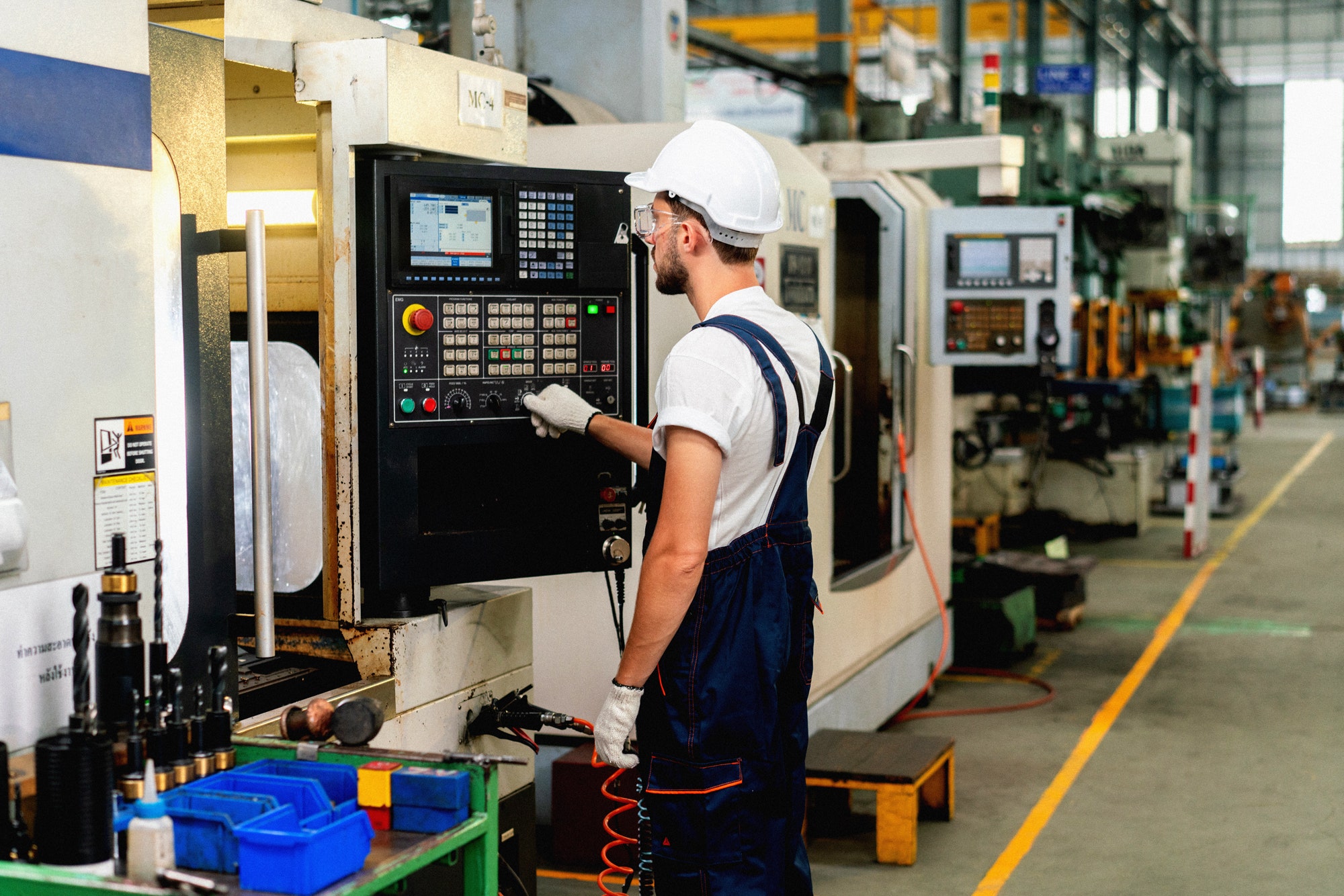 Bagaimana AI Microsoft Membantu Pabrik Schaeffler Temukan Penyebab Cacat Produksi