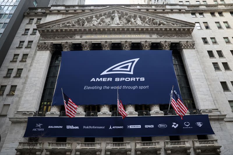 Amer Sports Prediksi Pertumbuhan Melambat pada 2025 Setelah Tahun 2024 yang Sukses