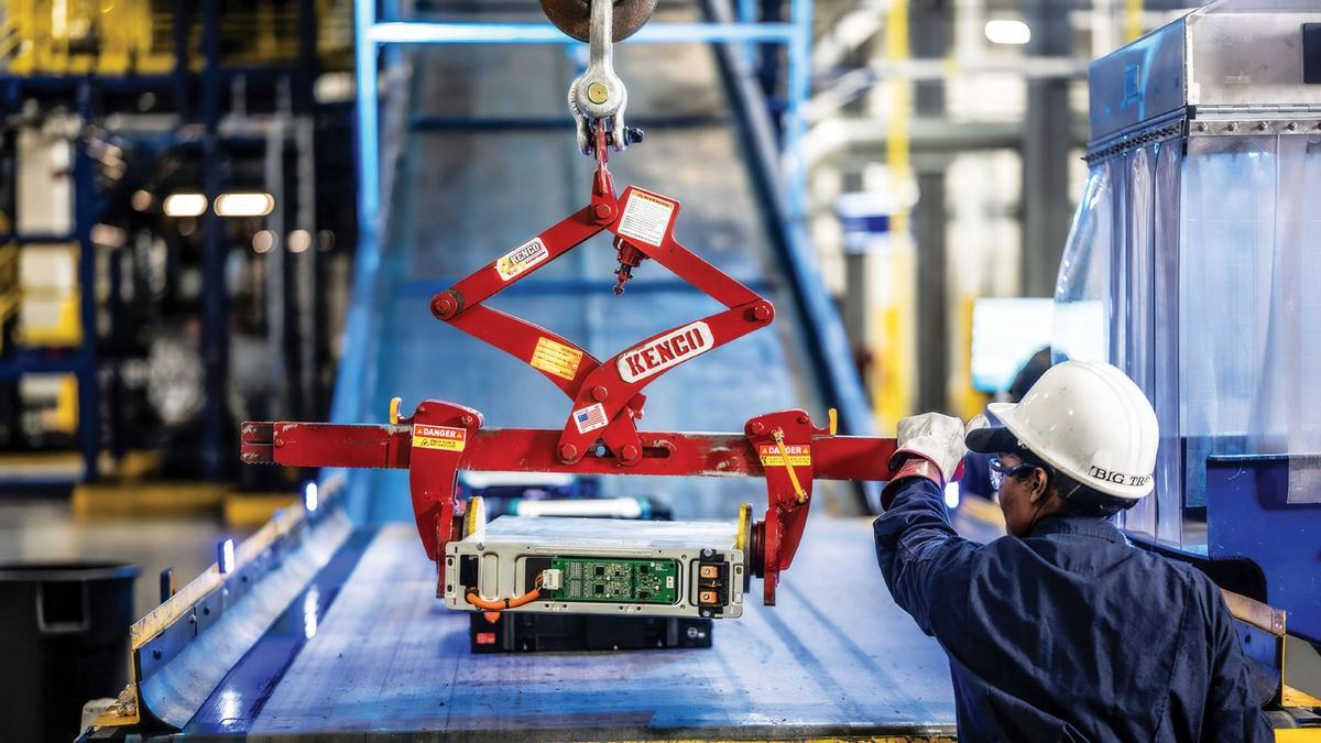 Metode Baru Ramah Lingkungan Daur Ulang Baterai Lithium-Ion dengan Minyak dan Air