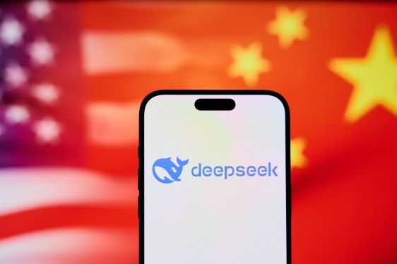 DeepSeek Buka Kembali API Setelah Penutupan, Persaingan AI di China Memanas