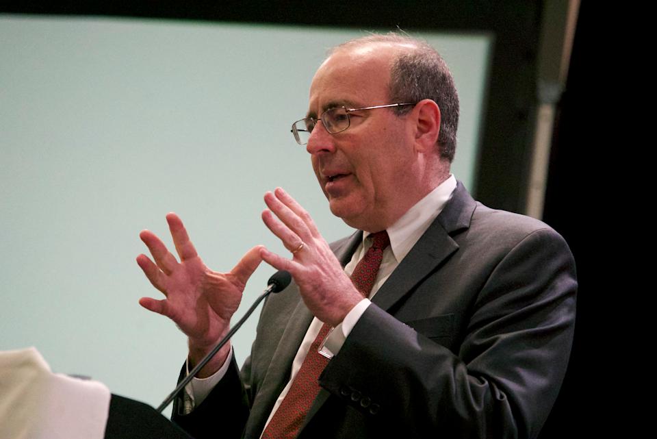 Fed Tetap Hati-hati Kendalikan Inflasi, Suku Bunga Dipertahankan