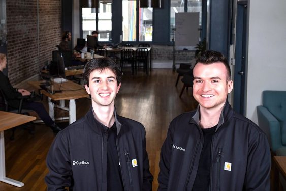 Continue 1.0: Asisten Kode AI Open Source yang Bisa Dikustomisasi dan Aman