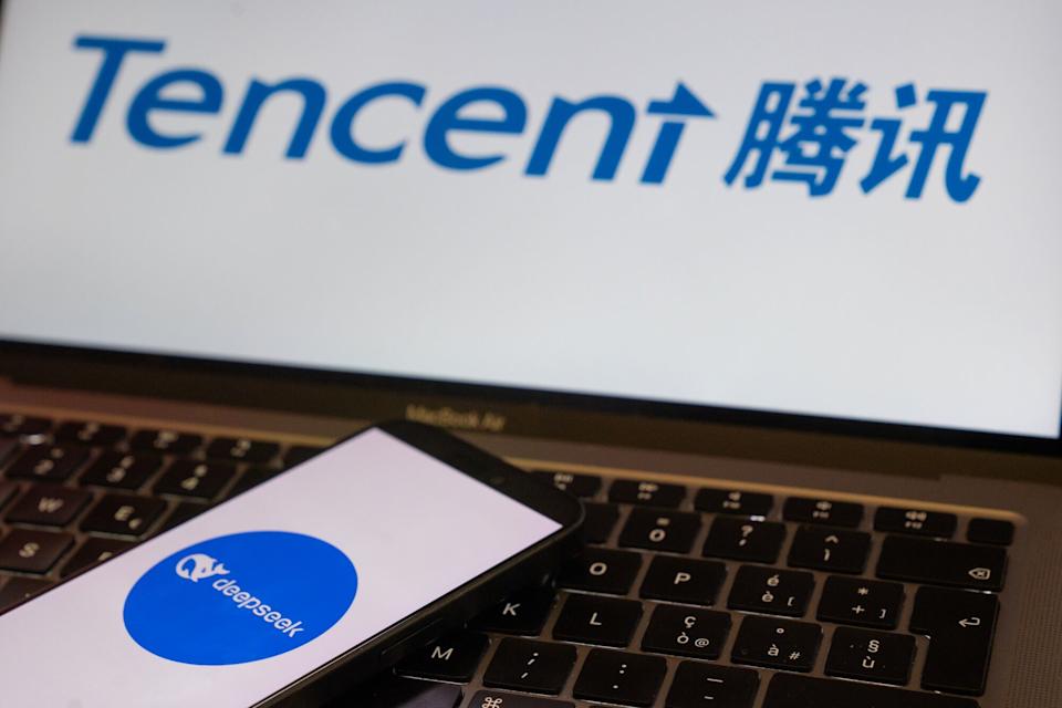 Tencent dan Raksasa Teknologi China Berlomba Kembangkan AI Cepat Kalahkan DeepSeek