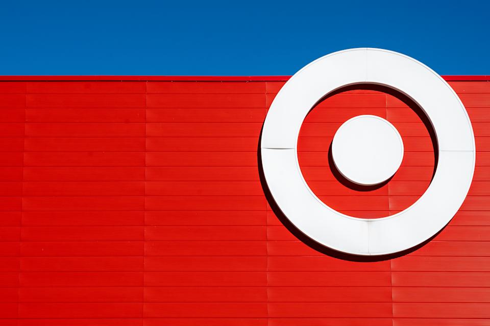 Dampak Balik Pengurangan Kebijakan DEI di Perusahaan Retail Besar Amerika