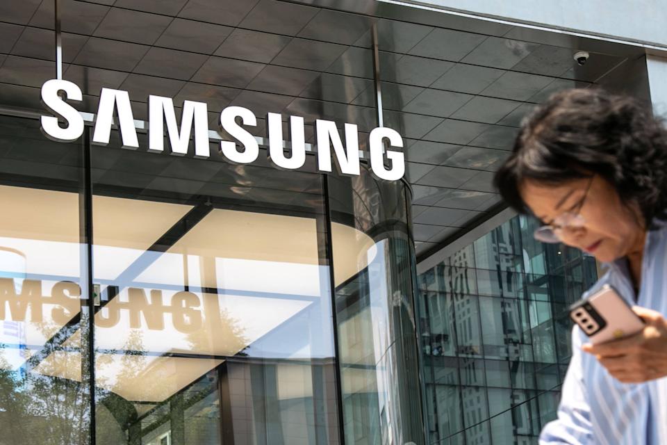 Samsung Luncurkan Smartphone Seri A dengan Fitur AI Canggih dan Harga Terjangkau