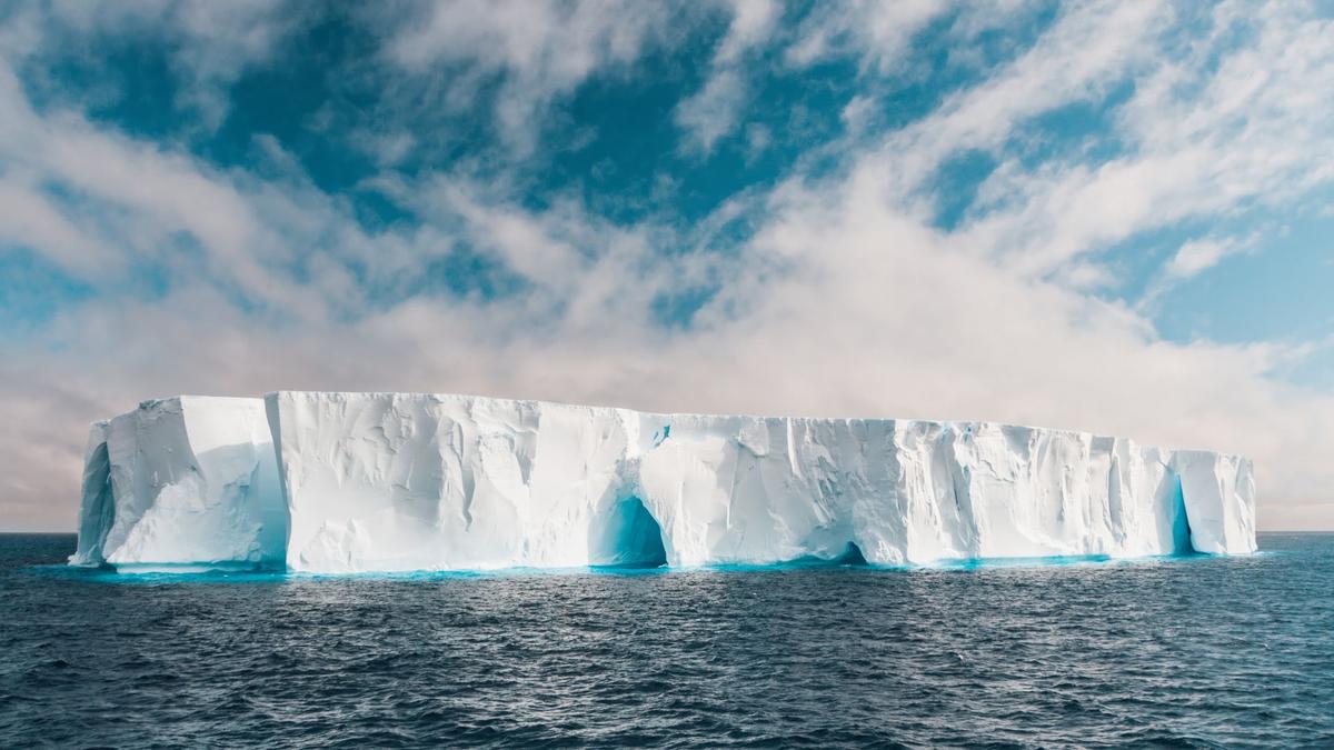 Pelelehan Es Antartika Bisa Perlemah Arus Laut Terkuat dan Ganggu Iklim Dunia