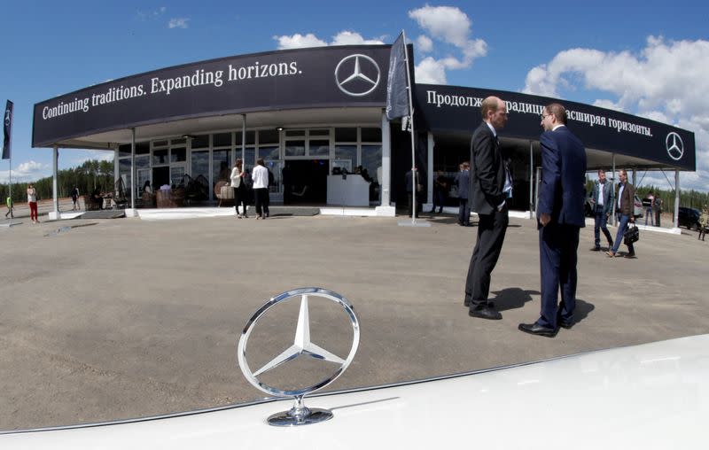 Mercedes-Benz Dapat Persetujuan Buy-Out Karyawan untuk Pangkas Biaya