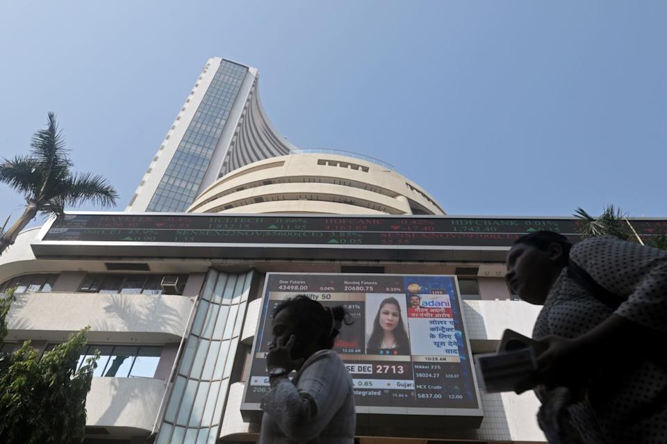 NSE Pindahkan Kadaluarsa Derivatif ke Hari Senin, Risiko bagi Trader Meningkat