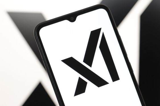 xAI Elon Musk Perluas Pusat Data Besar di Memphis, Hadapi Tantangan Lingkungan